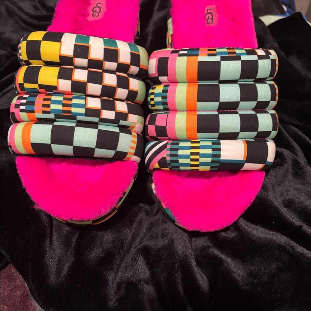 UGG Women's Multicolor Slide Sandals